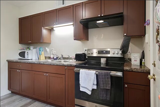 Foto del edificio - 305 E Phoenix Ave