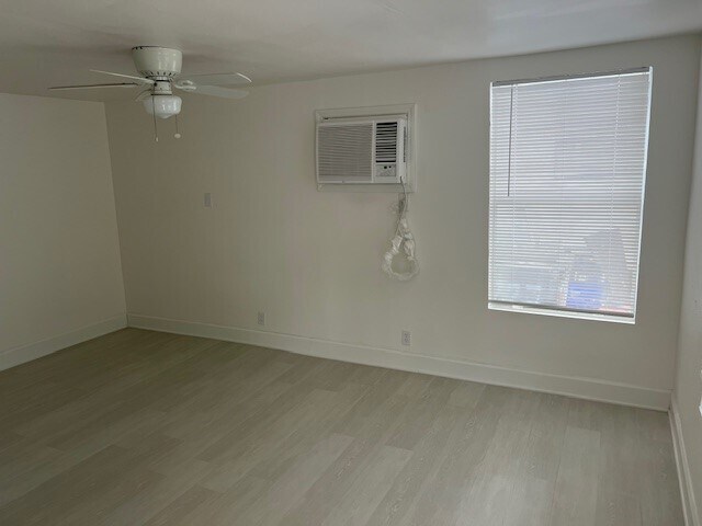 Building Photo - 227 N F St