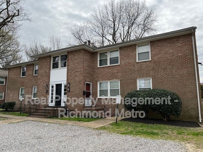 Building Photo - 1140 Shuford Ave