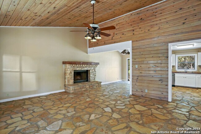 Building Photo - 3 br, 2 bath House - 28049 Smithson Valley...