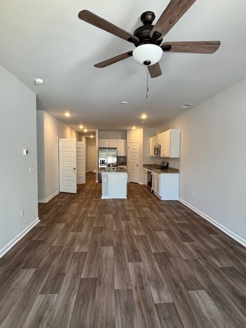 Foto del edificio - 2129 Victory Wy