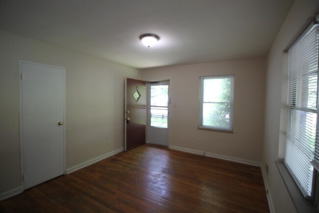 Building Photo - 2127 Coburn Blvd