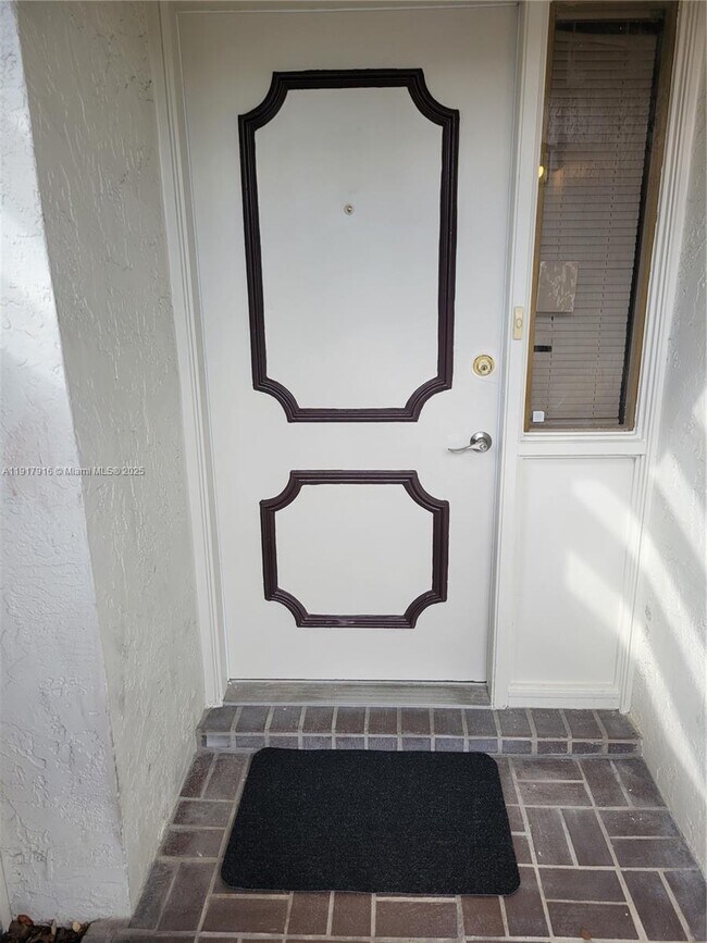 Foto del edificio - 6963 SW 40th St