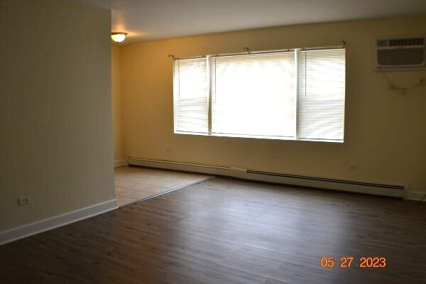 Building Photo - 9036 S Cottage Grove Ave