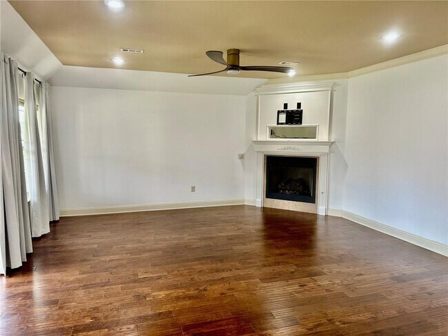 Foto del edificio - 5811 S 67th St