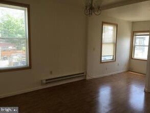 Building Photo - 600 Keefer Pl NW