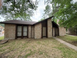 Building Photo - 3206 Cascade Creek Dr