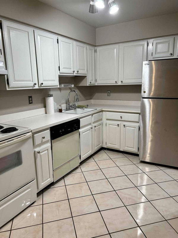 Foto del edificio - 30445 W 14 Mile Rd