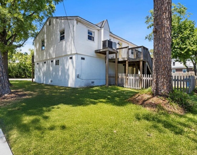 Foto del edificio - Charming Rancher in the Heart of Colonial ...