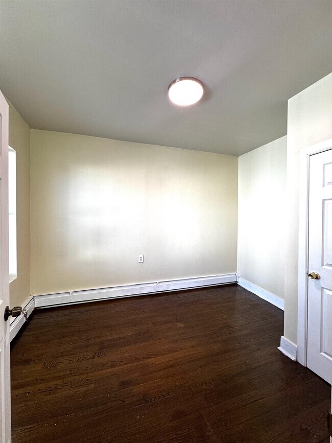 Foto del edificio - 101 1/2 Ocean Ave