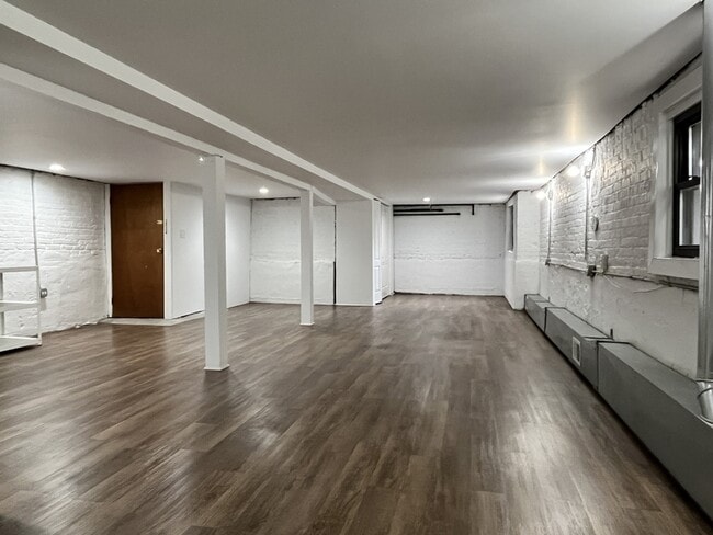 Foto del edificio - 3053 N Haussen Ct