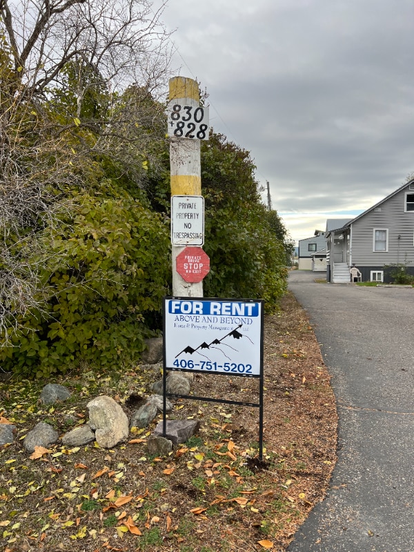 Building Photo - 830 8th St W