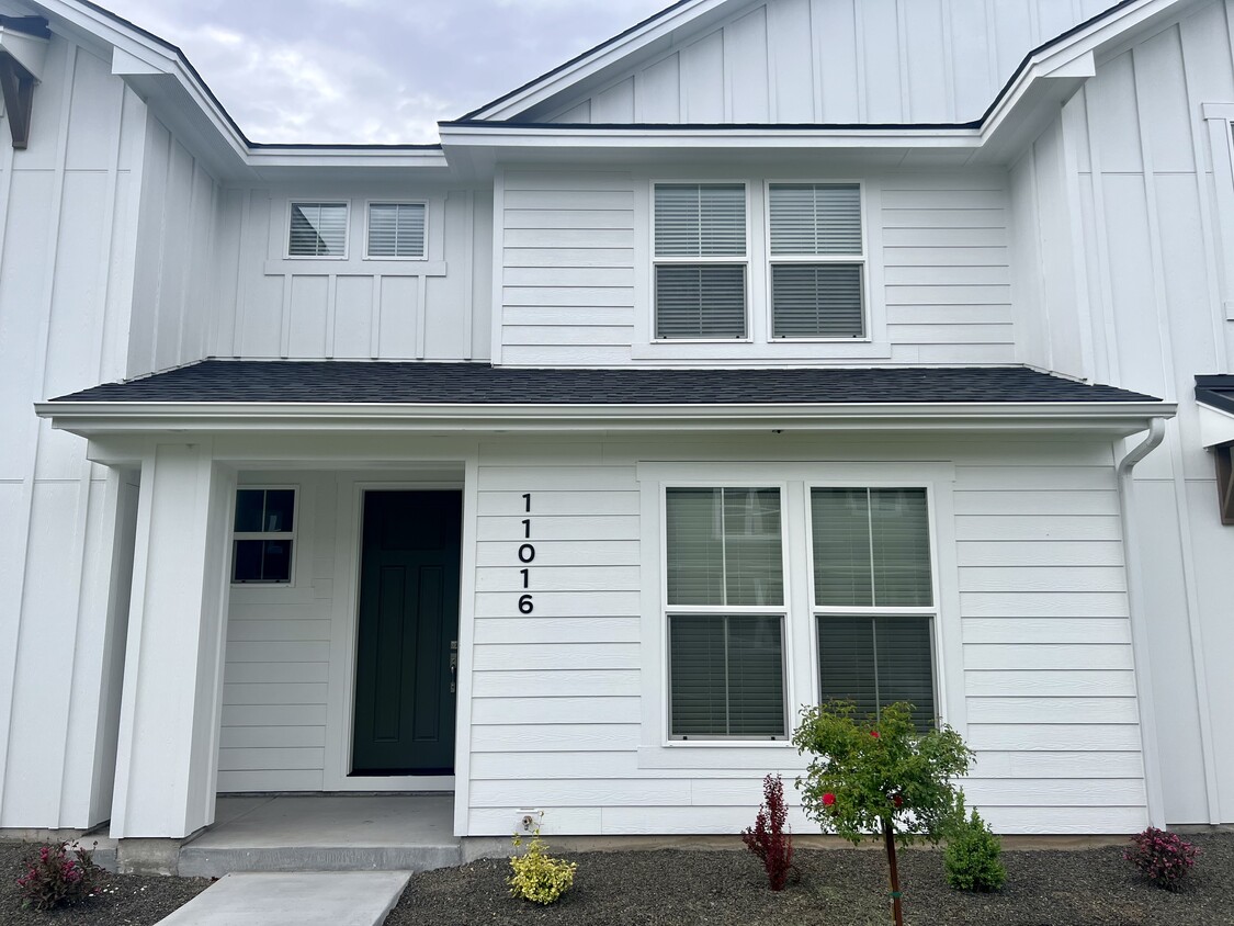 11016 W Portola St, Boise, ID 83709 Townhome Rentals in Boise ID