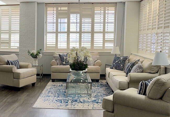 Foto del edificio - Serenity at Briarcrest (55+)
