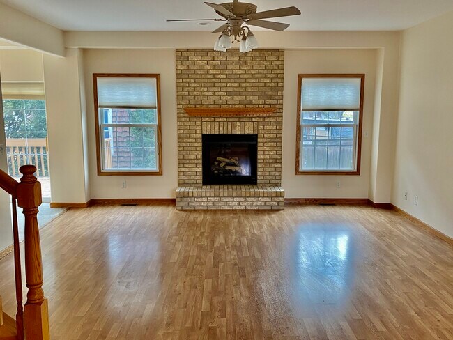 Building Photo - 1187 Arbor Ln