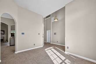 Building Photo - 19207 Pinewood Mist Ln