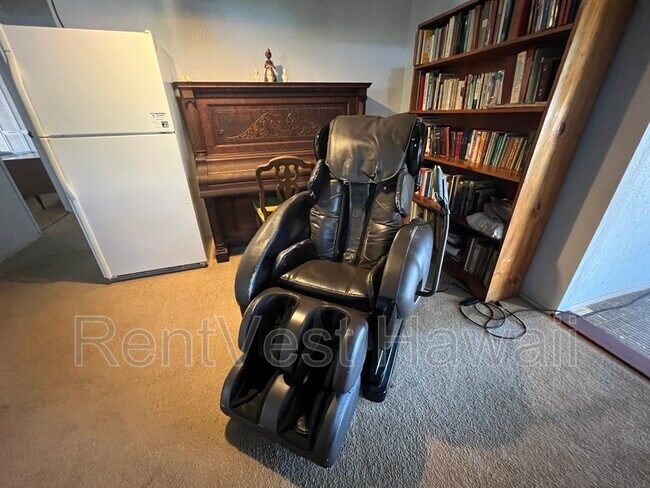 Foto del edificio - 94-419-419 Alapoai St