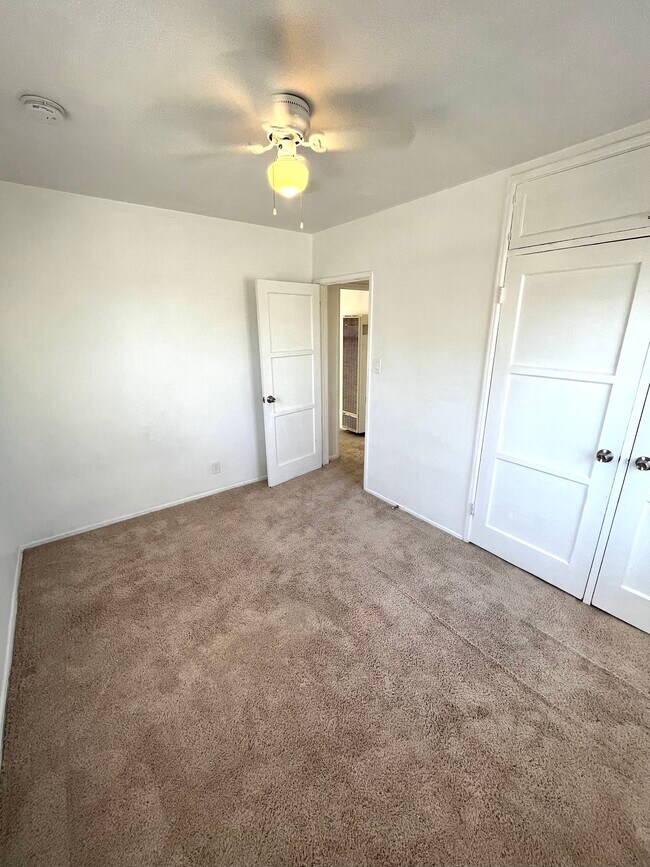 Foto del edificio - 618 W 26th St