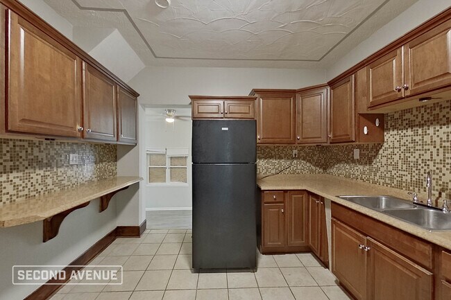 Foto del edificio - 1826 Greenwood Ave