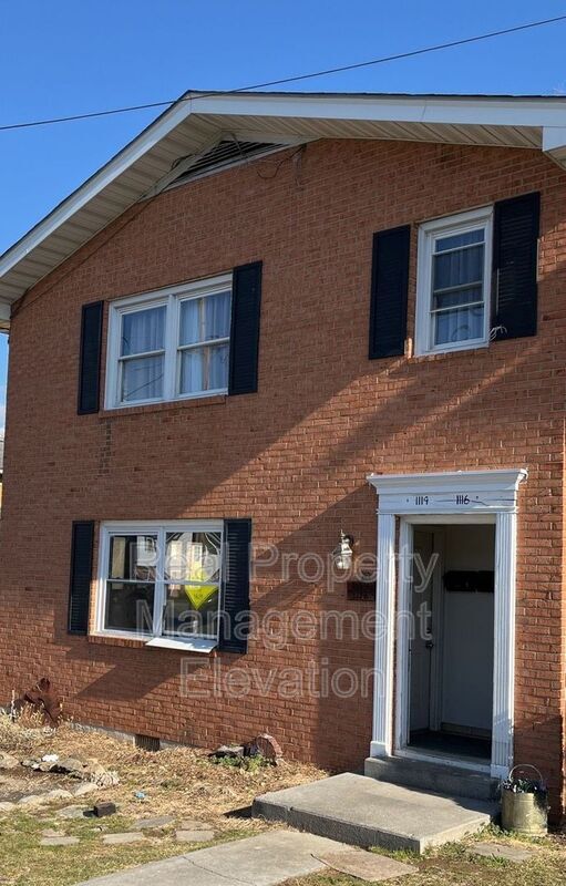 Building Photo - 1114 Allen Dr
