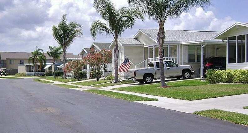 Foto principal - Lakewood Village