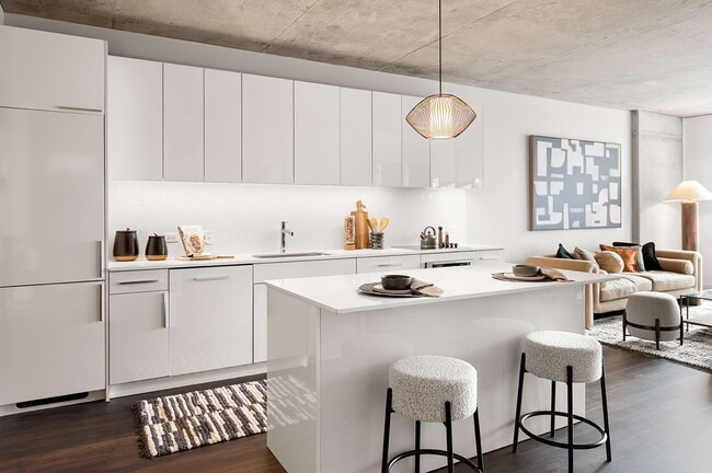 Building Photo - 220 WIL