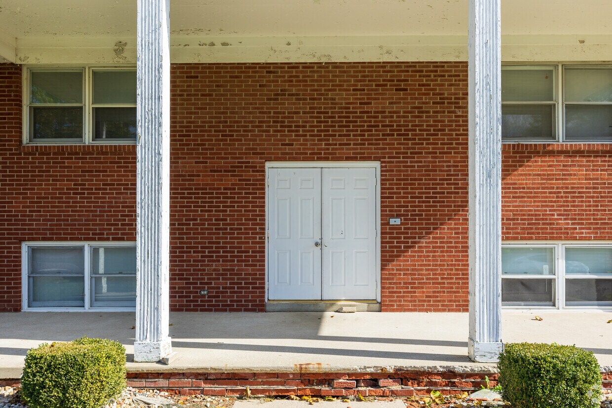 Foto del edificio - College Park Court Apartments