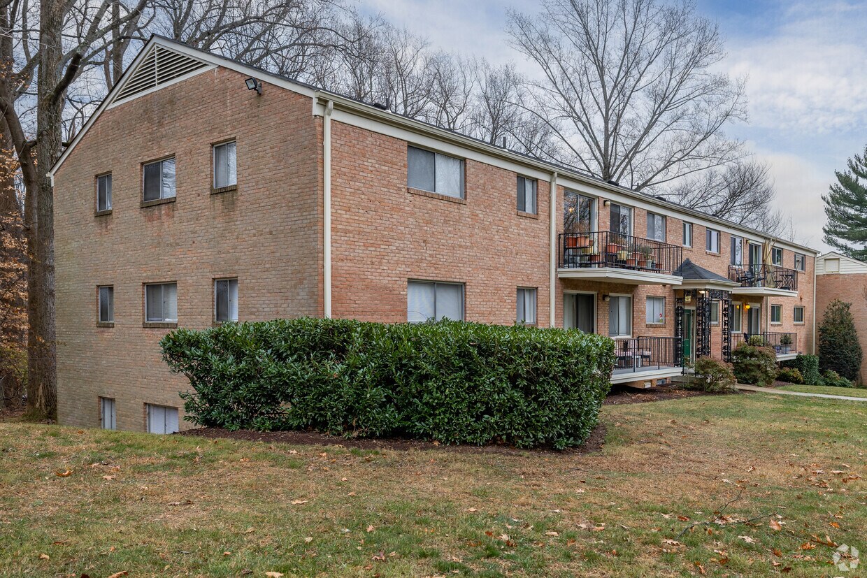10520 Avenida Montrose - Parkside Condominium