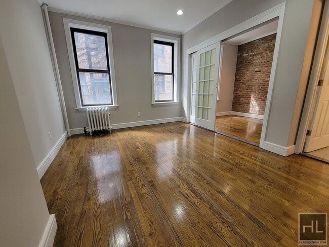 Building Photo - East 18th Street