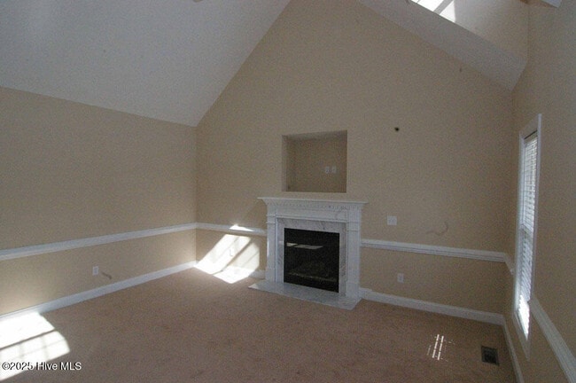 Building Photo - 1000 Sebring Dr