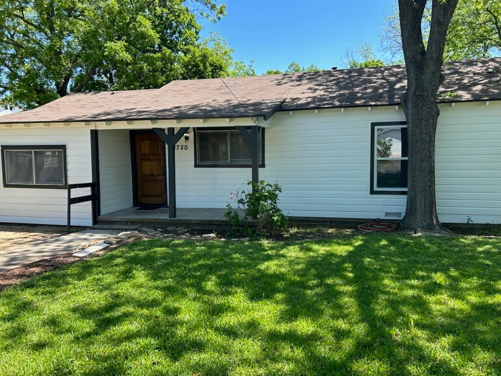 Primary Photo - 2720 Speight Ave