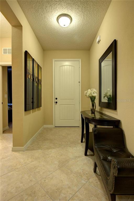 Foto del edificio - 4710 Ruby Red Ln