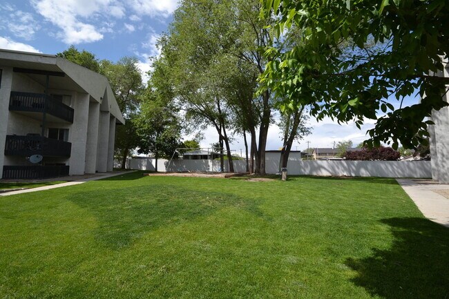 Foto del edificio - 233 E Hill Ave