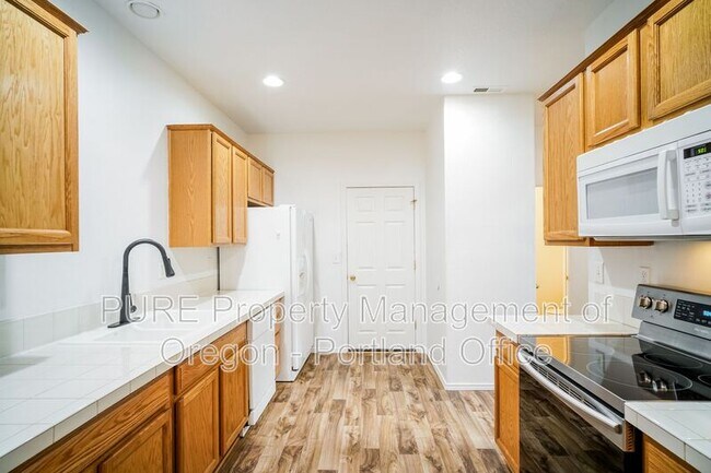 Photo - 16215 SW Blue Goose Ln House