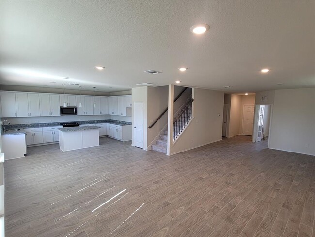 Foto del edificio - 2104 Cliffbrake Wy