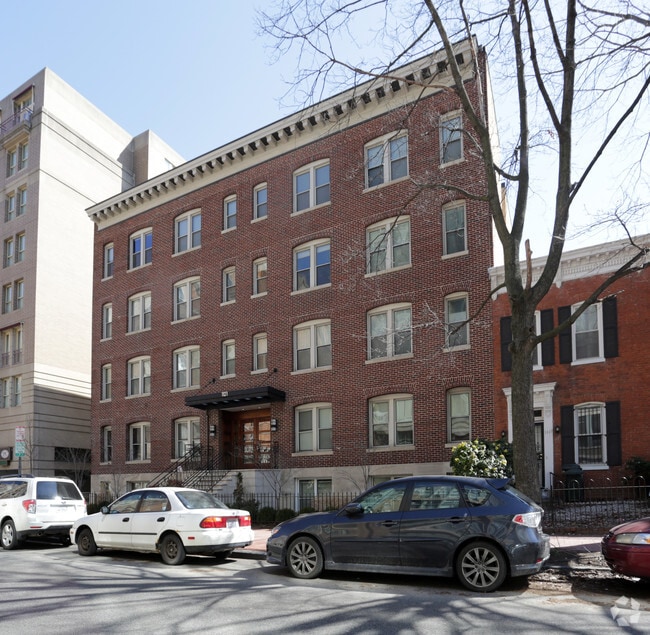 West End Flats Apartments Washington, DC