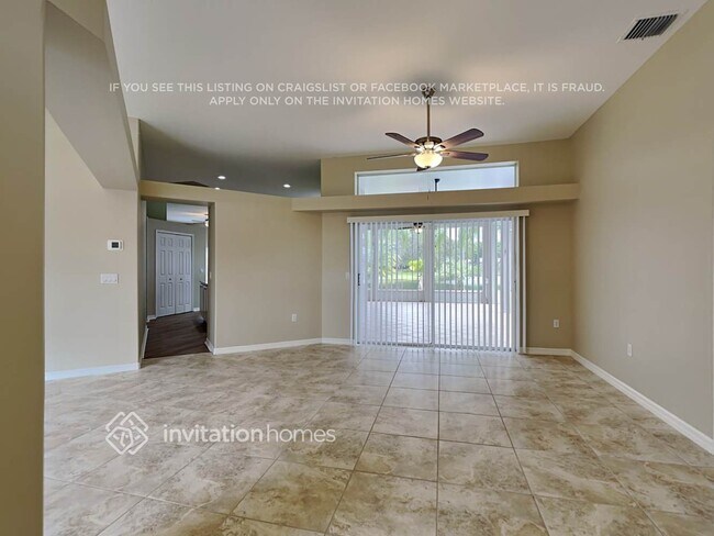 Building Photo - 874 Shoshone Ln