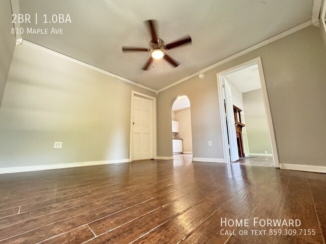 Foto del edificio - 810 Maple Ave