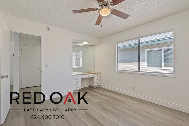 Foto del edificio - 3815 Baldwin Ave