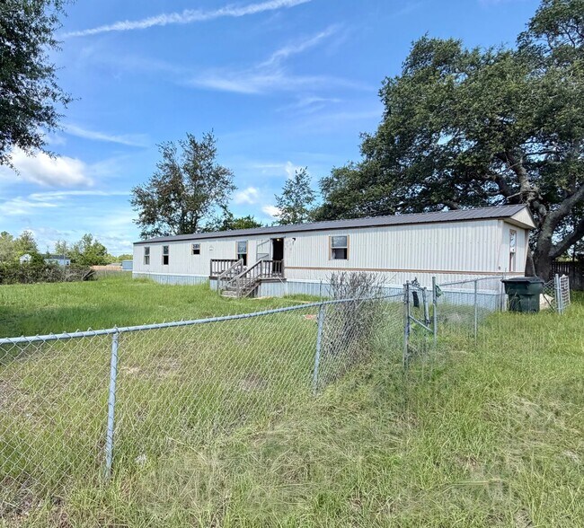 Foto del edificio - 3 Bed 2 Bath MH For Rent Reidsville - Under Renovations