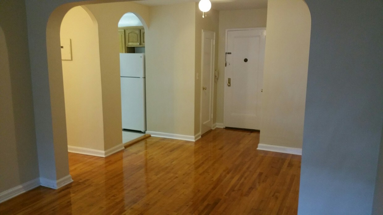Foto principal - 463 Pelham Rd