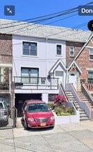 Building Photo - 2452 33rd St