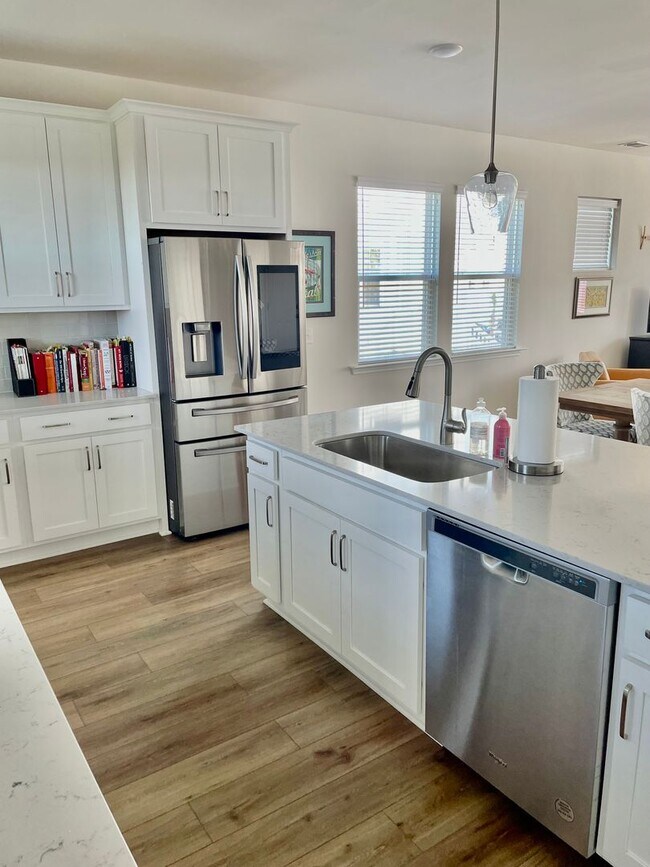 Foto del edificio - Spacious Newly Built Townhome in West Ashley
