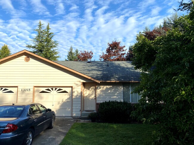Building Photo - 13015 27th Dr SE