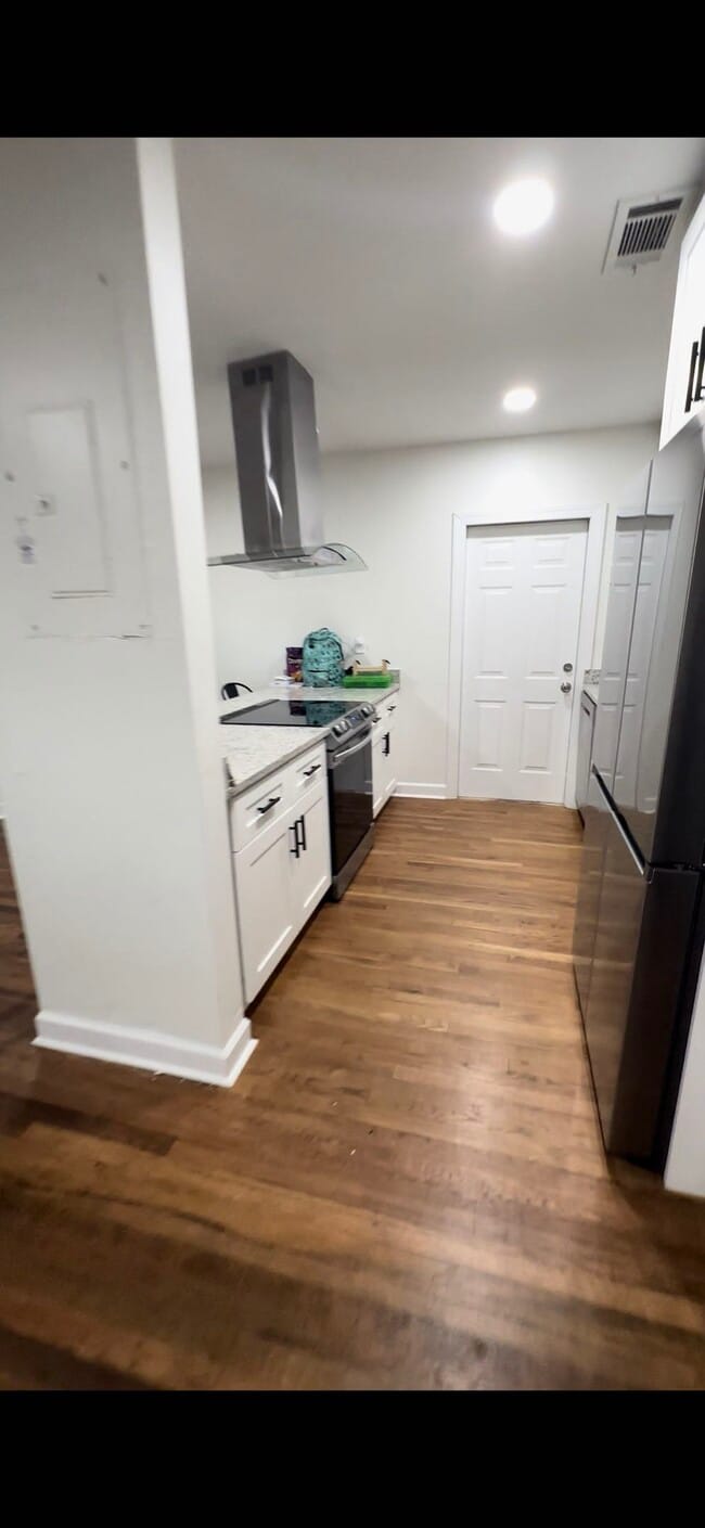 Foto del edificio - 757 California St