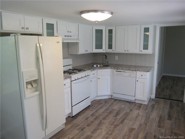Building Photo - 36 Burritt Ave