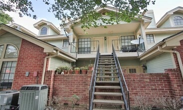 Building Photo - 4900 Floyd St