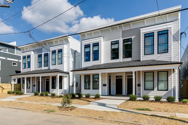 Photo - 1127 N 29th St Apartment