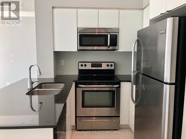 Photo du bâtiment - 150 E Liberty St