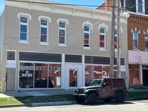 Building Photo - 110 E Erie St